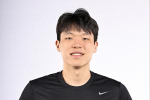 杨瀚森收到原有安排之外更多球队的面试邀请 明后两天有2场对抗赛